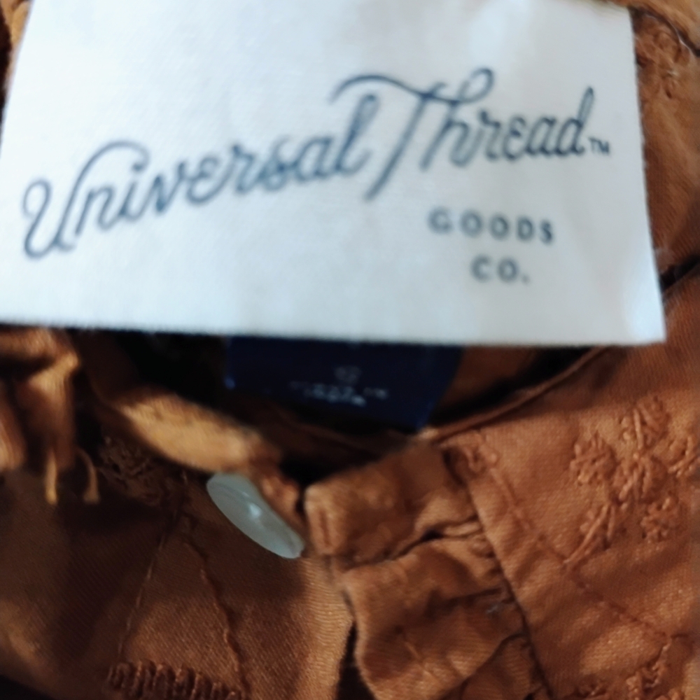 Universal Thread Rust Ruffle Collar Button-Down Blouse - Picture 4 of 6
